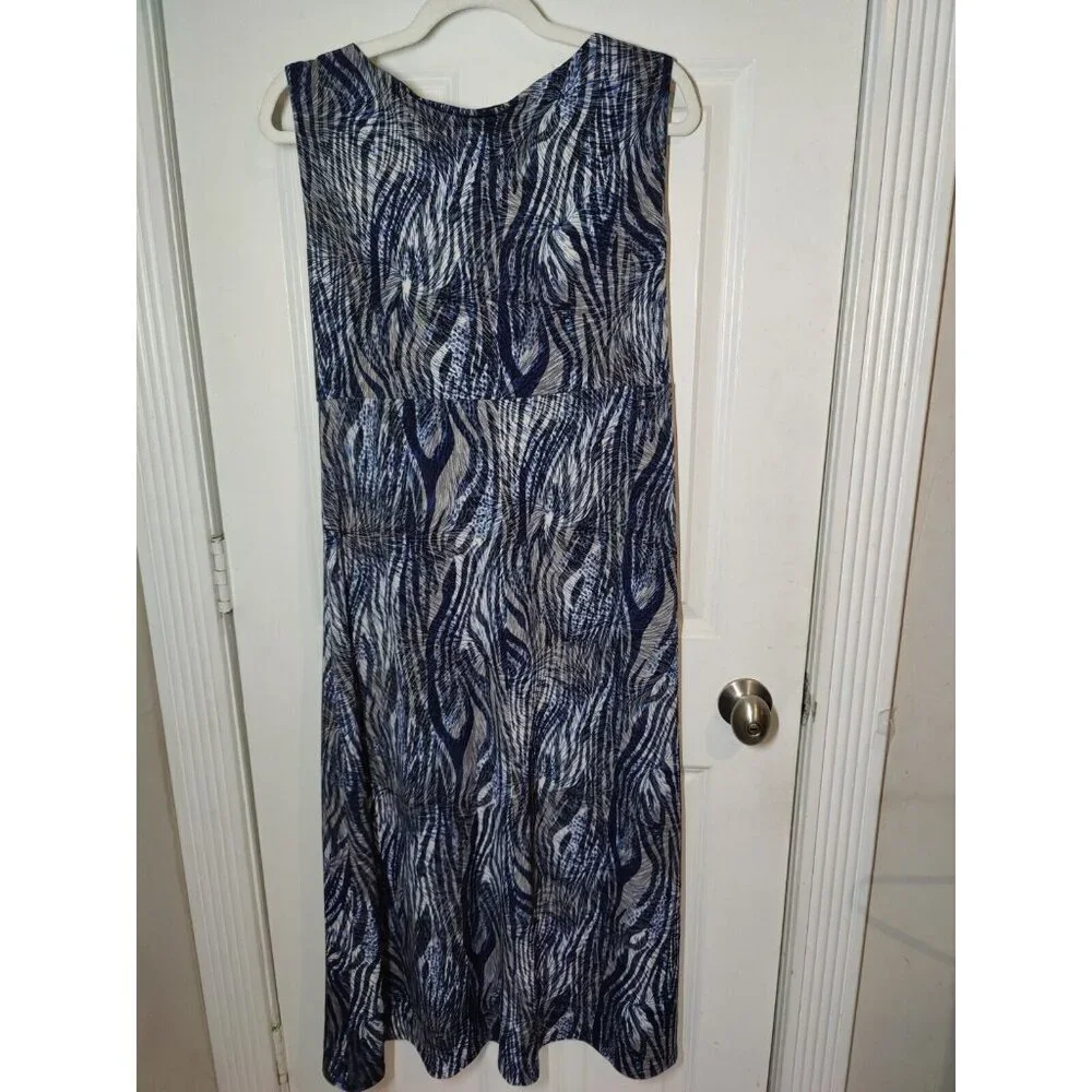 Christopher & Banks Sleeveless Blue & Gray Zebra Print Stretch Maxi Dress 10‎
